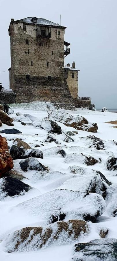 Ξενώνας Φωτεινη Ouranoupoli Dış mekan fotoğraf